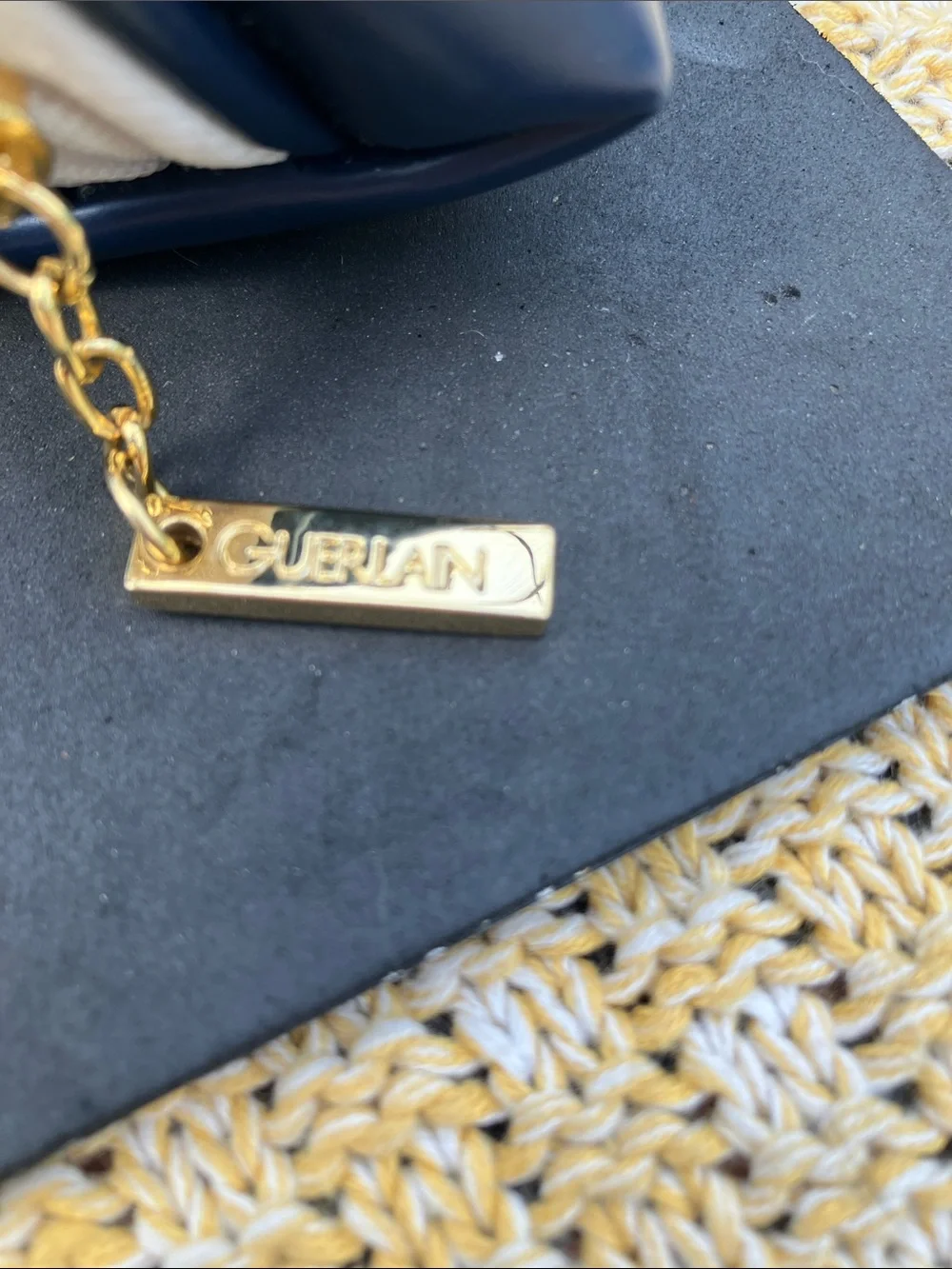 GUERLAIN never used